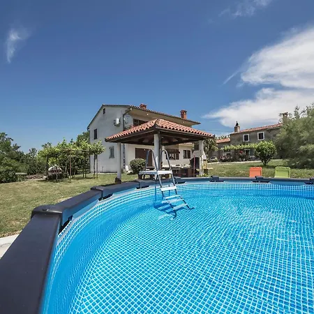 House Felicia Holiday home